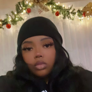 Meet your Posher, Prom